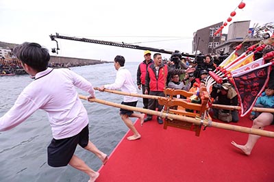 2021野柳神明淨港文化祭  野柳保安宮 電視牆直播 百人跳水